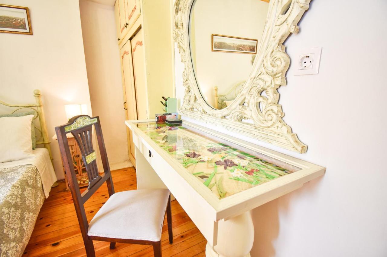 Venetian Well Gallery Apartment In Corfu Old Town Zewnętrze zdjęcie