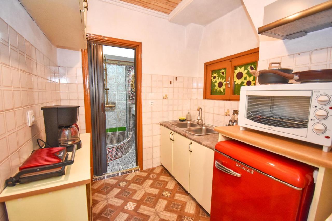 Venetian Well Gallery Apartment In Corfu Old Town Zewnętrze zdjęcie
